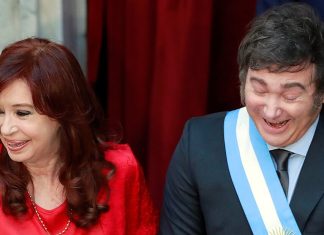 CLARÍN PUBLICÓ UNA ENCUESTA EN LA QUE SOLO HAY 5,7 PUNTOS DE DIFERENCIA ENTRE EL VOTO ANTI K Y EL VOTO ANTI MILEI