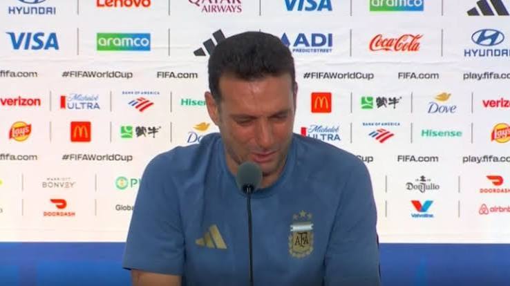scaloni-conferencia