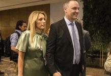 TRAS EL ESCÁNDALO DE ADORNI, BETTINA ANGELETTI REAPARECIÓ EN UN EVENTO EMPRESARIAL
