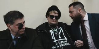 EMPEZÓ EL JUICIO CONTRA “PITY” ÁLVAREZ Y SE QUEDÓ DORMIDO EN LA PRIMERA AUDIENCIA (RONCABA)