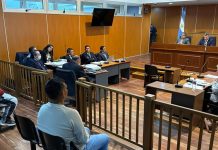FRANCESAS: SE SIGUE DILATANDO EL JUICIO CONTRA POLICÍAS ACUSADOS DE TORTURAS