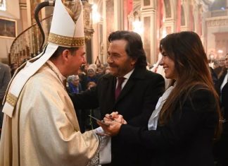 SÁENZ PARTICIPÓ DEL PRIMER DÍA DEL TRIDUO DEL MILAGRO