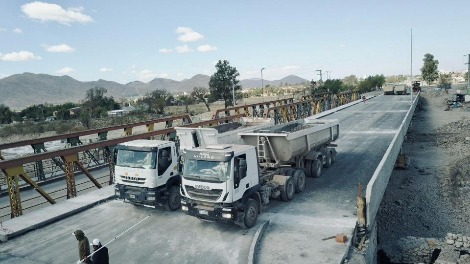 VAQUEROS-PUENTE