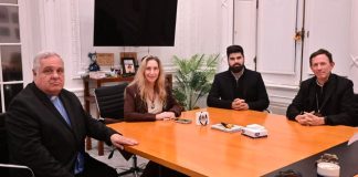 KARINA APUESTA AL OBISPO COLOMBO PARA ATENUAR LAS CRÍTICAS DE GARCÍA CUERVA ANTES DE LA VISITA DEL PAPA