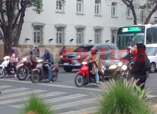 NO HAY UNA SOLA MOTO EN SALTA QUE NO HAGA RUIDO