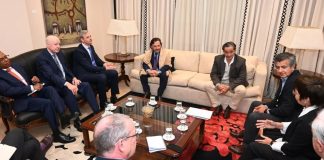 TACA TACA: SÁENZ SE REUNIÓ CON EL CEO DE FIRST QUANTUM MINERALS POR EL PROYECTO DE COBRE QUE PREVÉ UNA INVERSIÓN DE HASTA USD 5.250 MILLONES