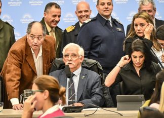 SUGESTIVO FRENO DE LA LEY MALVINAS TRAS LA PRESIÓN DE ESTADOS UNIDOS POR LAS POSIBLES SANCIONES A EMPRESAS DE SU PAÍS